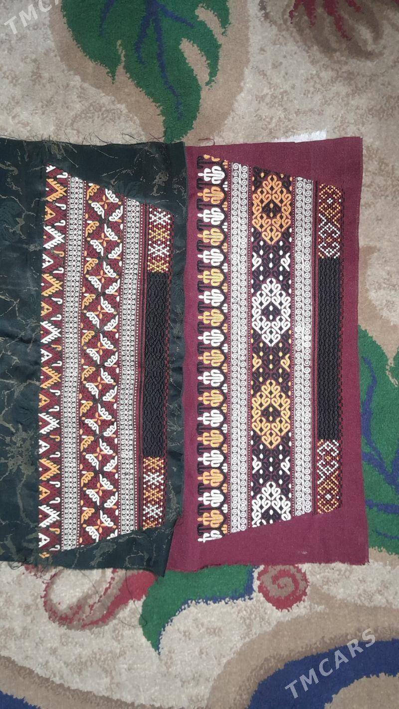 kompýuter geýimler - Baýramaly - img 1