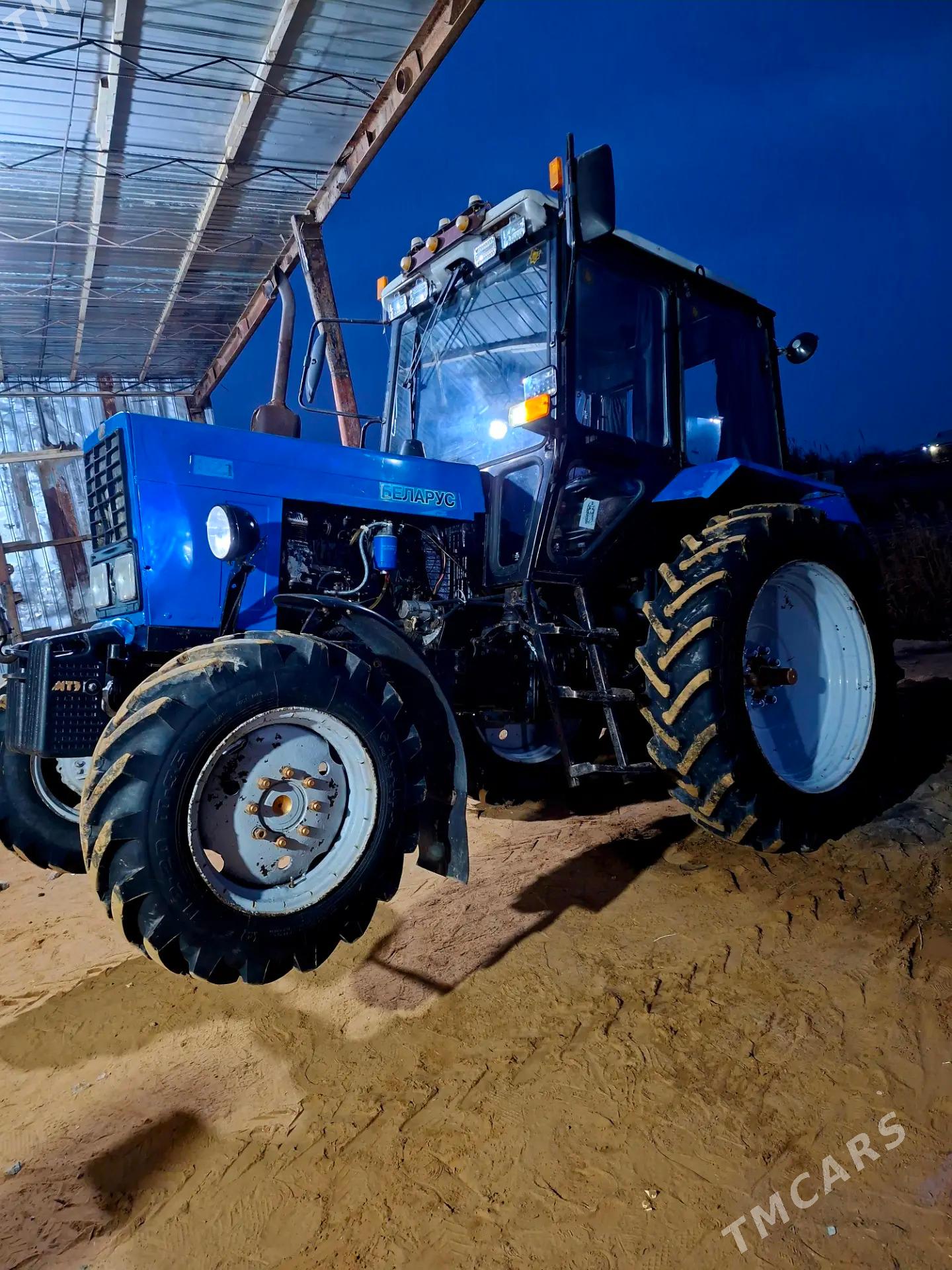 MTZ 82 2009 - 220 000 TMT - Oguz han - img 1