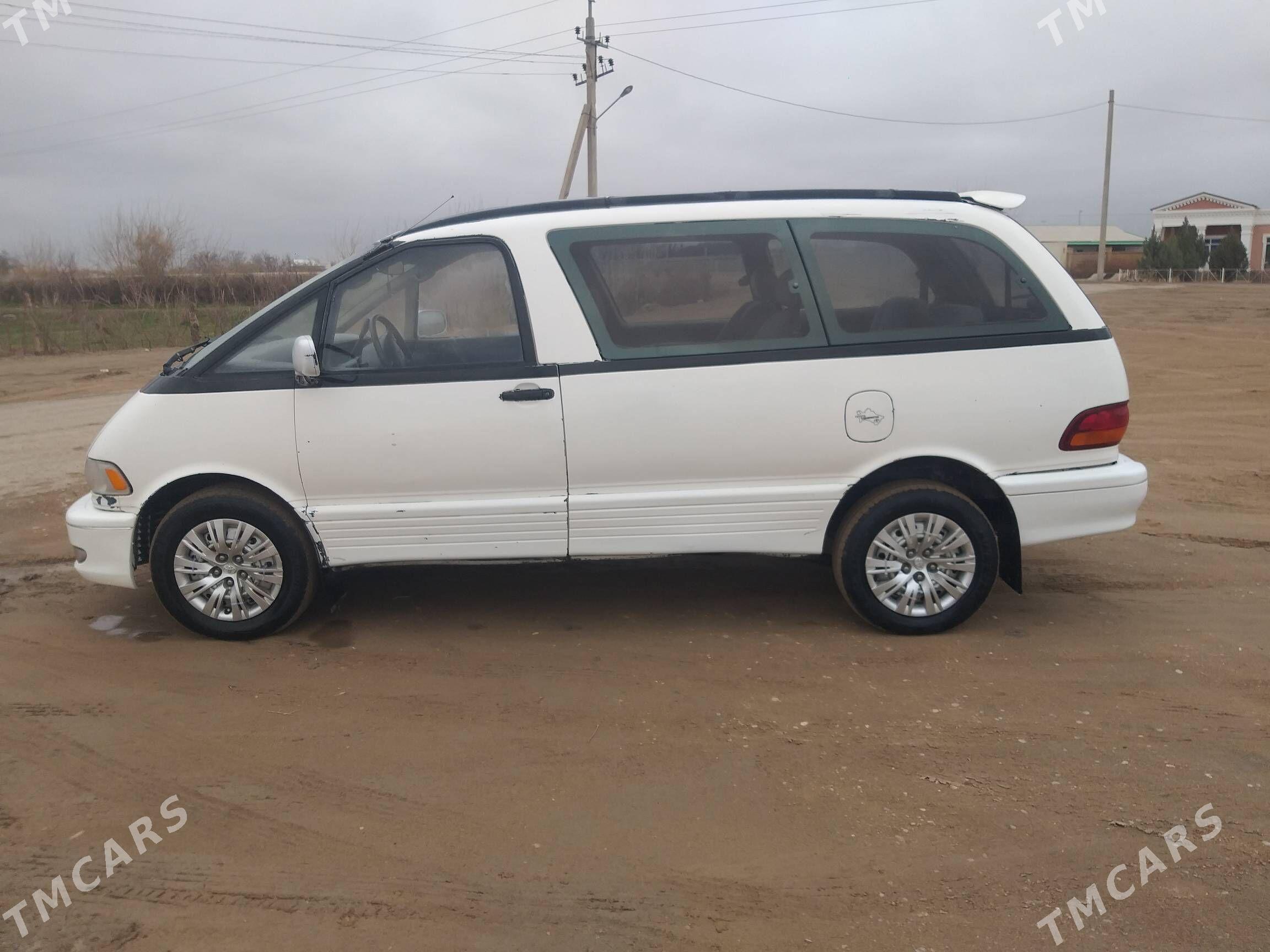 Toyota Previa 1995 - 75 000 TMT - Керки - img 1