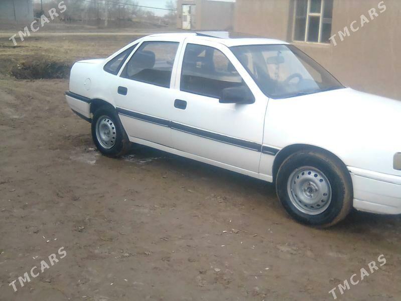 Opel Vectra 1990 - 50 000 TMT - Болдумсаз - img 1