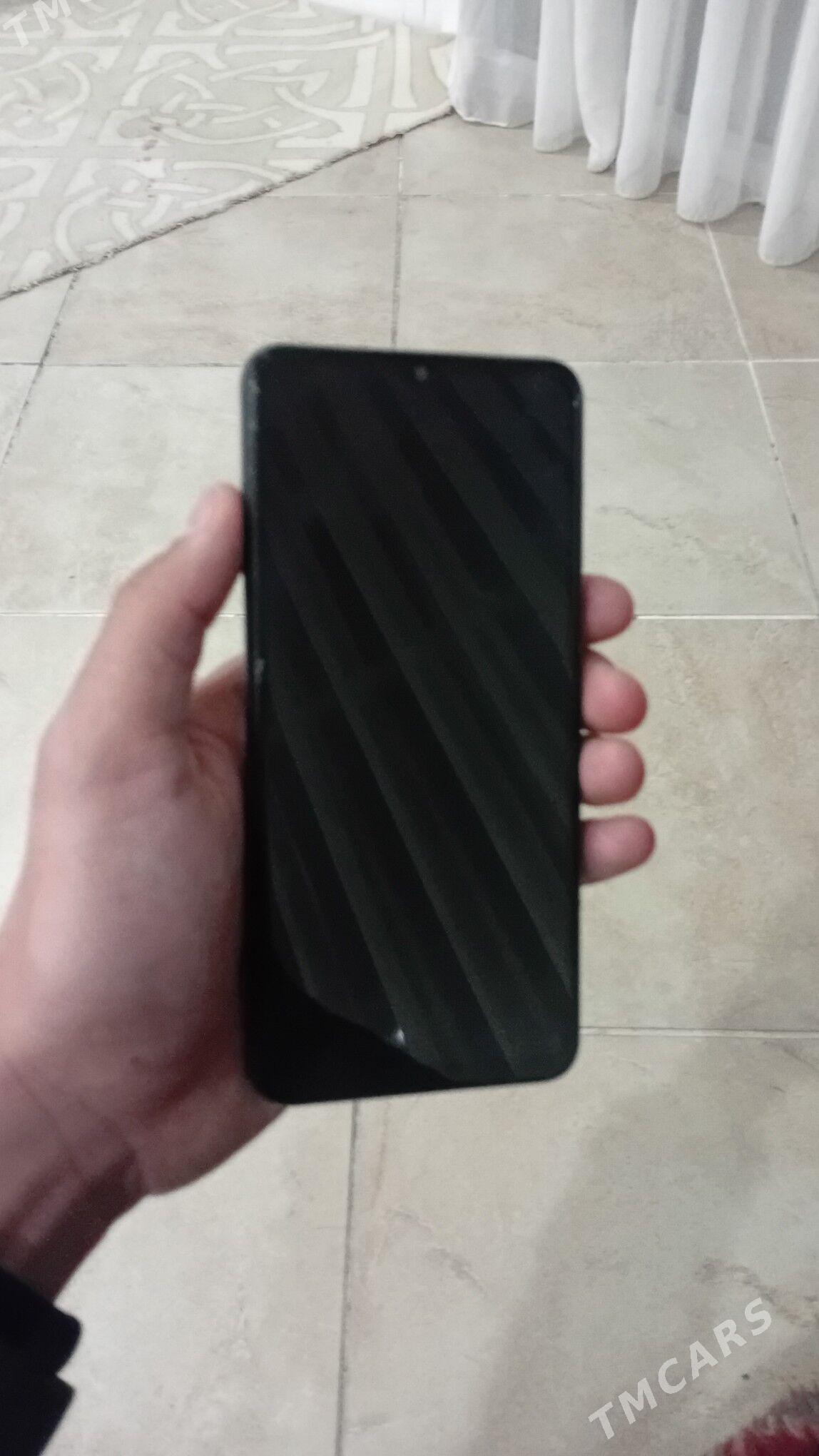 Samsung A04s - Гызыларбат - img 1