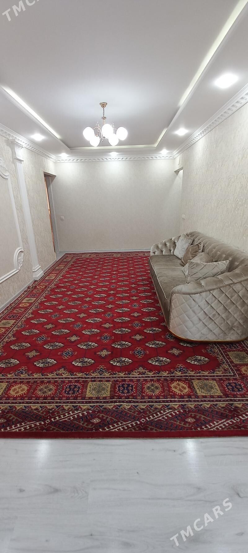 11mkr 4/4 etaź 3komnat - 11 mkr - img 1