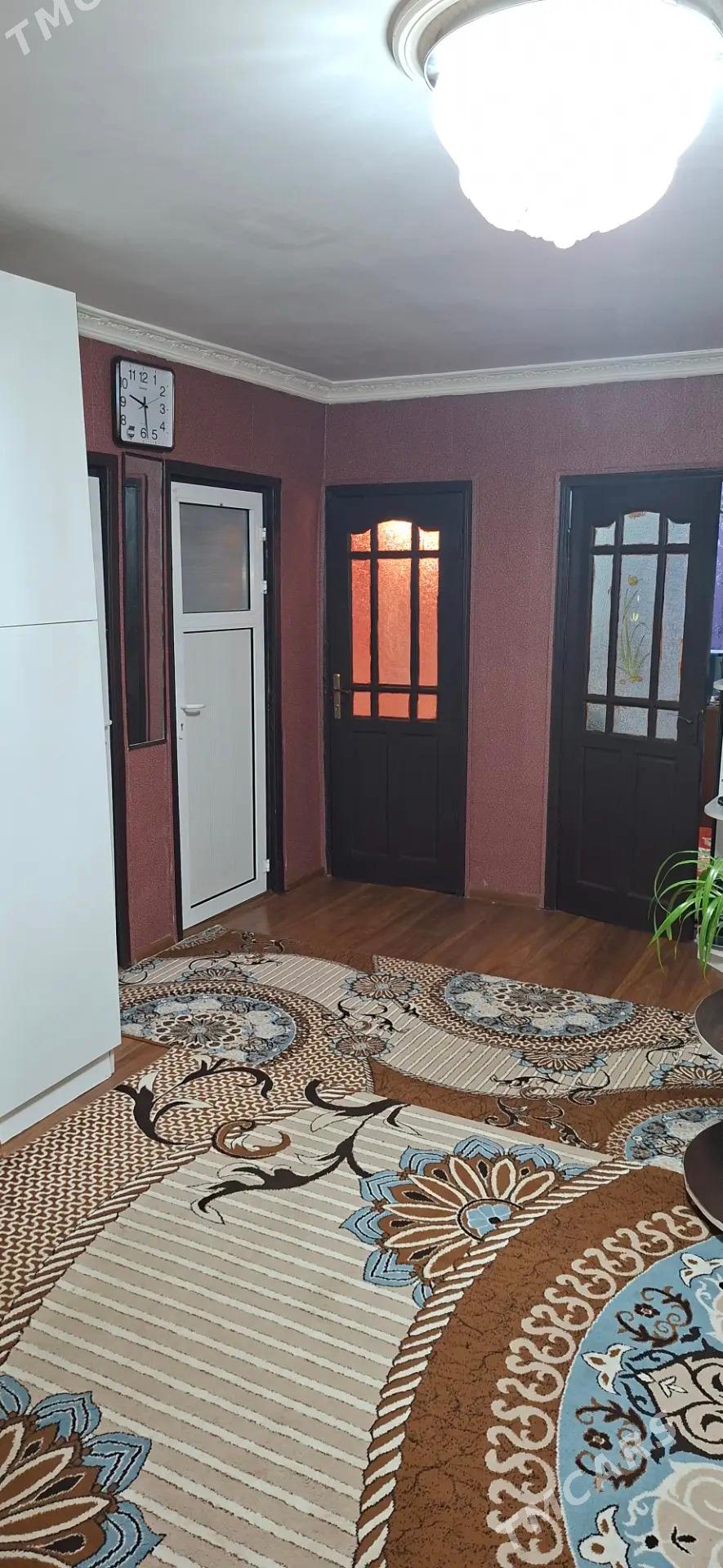 10 мкр 4 комнаты - Ашхабад - img 1