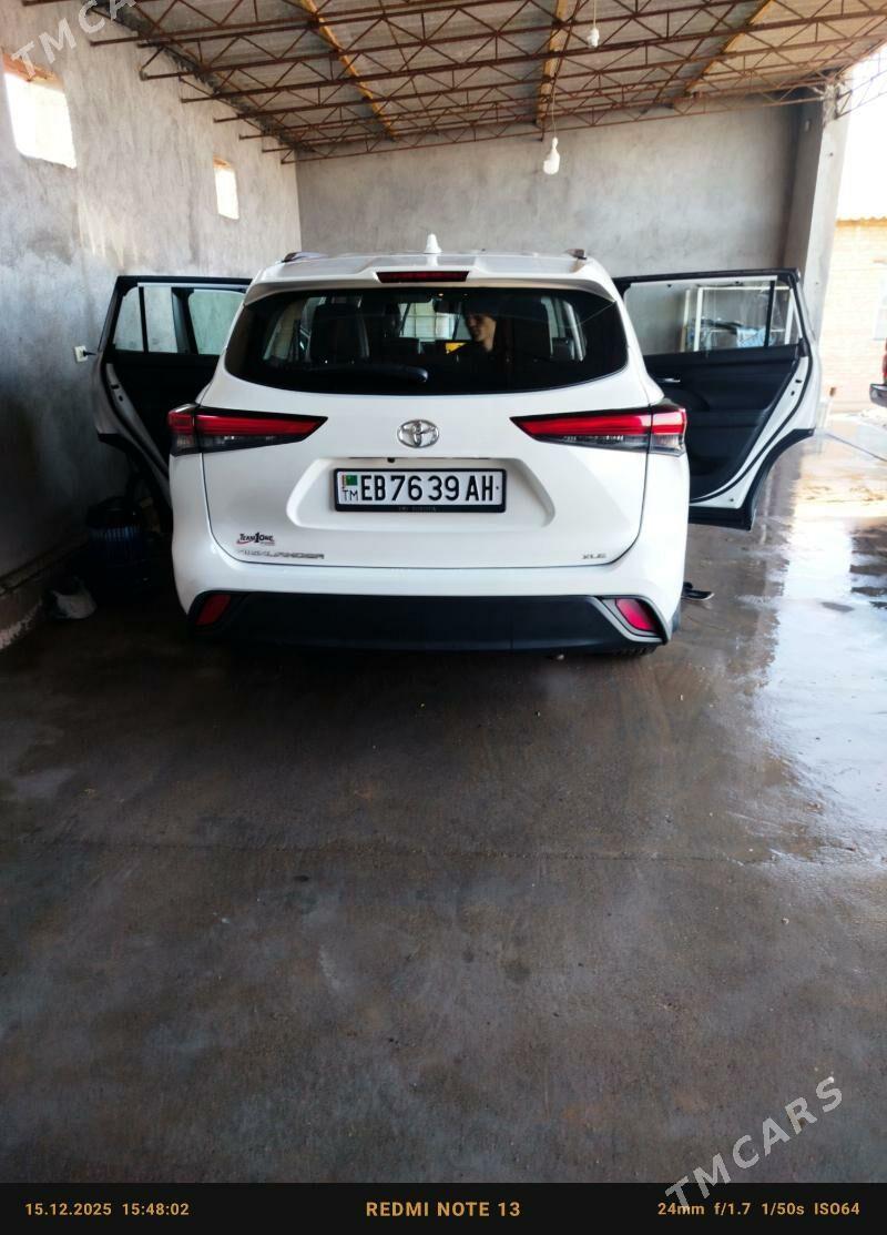 Toyota Highlander 2021 - 550 000 TMT - Tejen - img 1