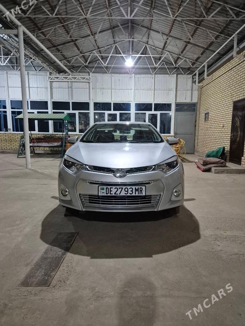 Toyota Corolla 2015 - 199 999 TMT - Мары - img 1