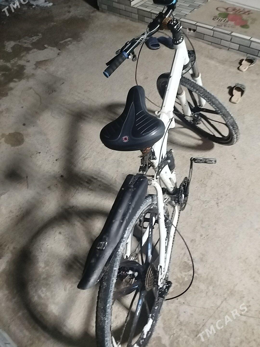 БМВ 7 скорость диска - Чарджоу - img 1