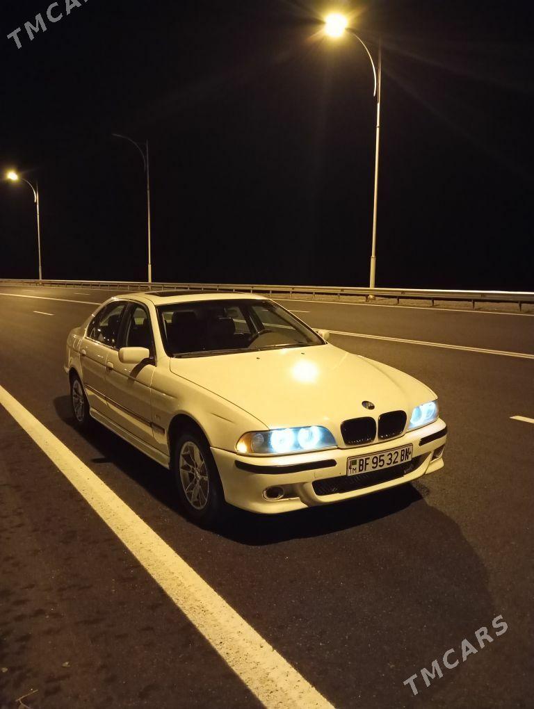 BMW E39 2001 - 90 000 TMT - Türkmenbaşy - img 1