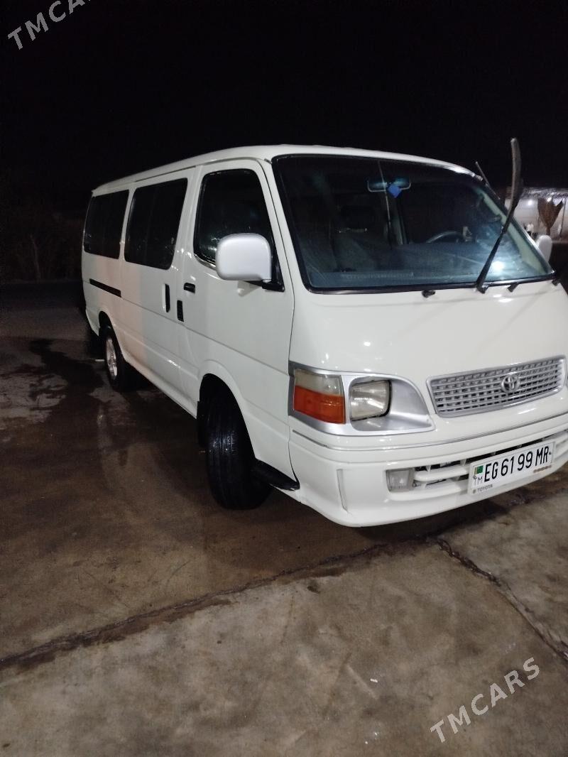 Toyota Hiace 2000 - 130 000 TMT - Мары - img 1