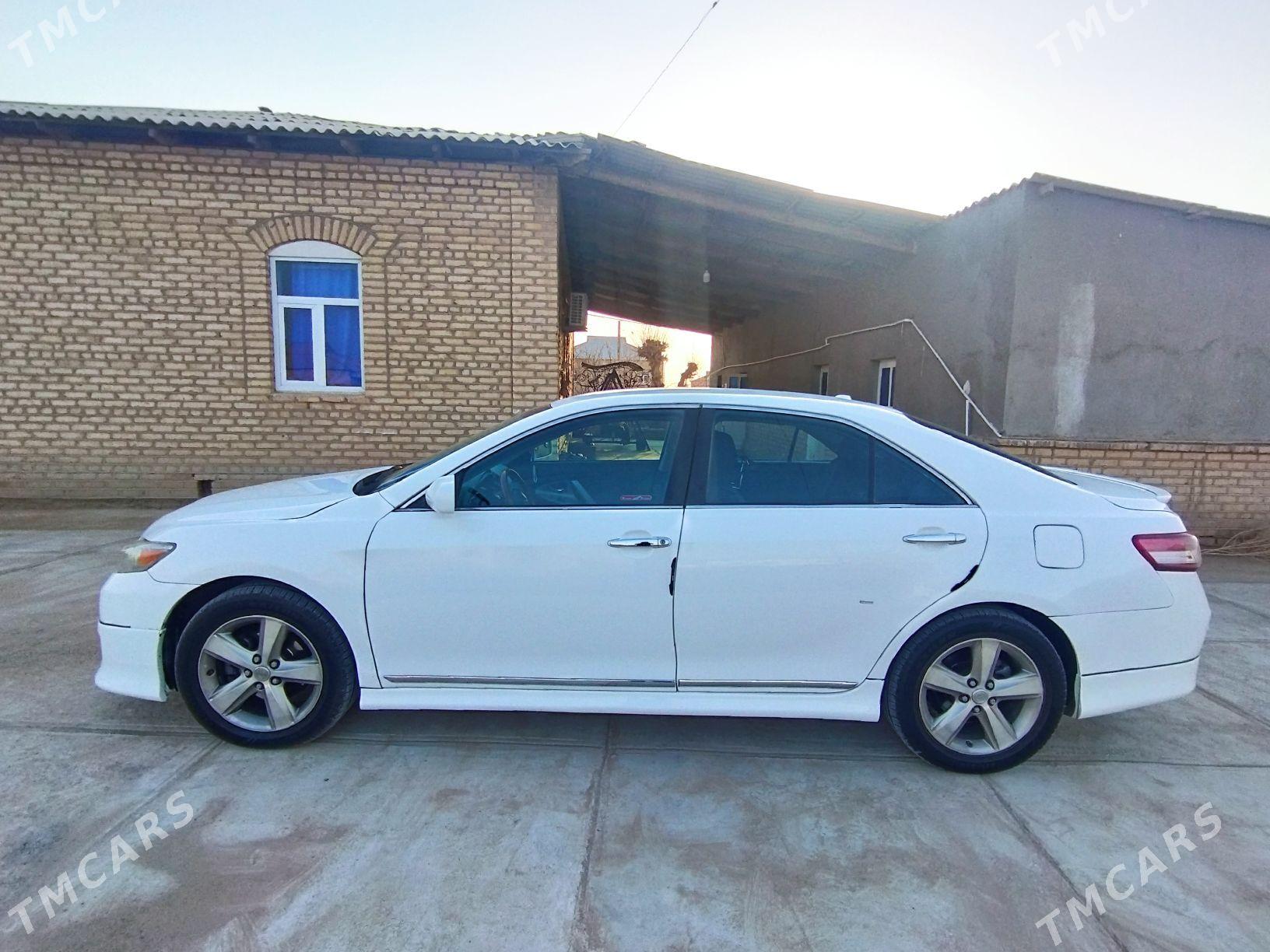 Toyota Camry 2009 - 195 000 TMT - Ýolöten - img 1