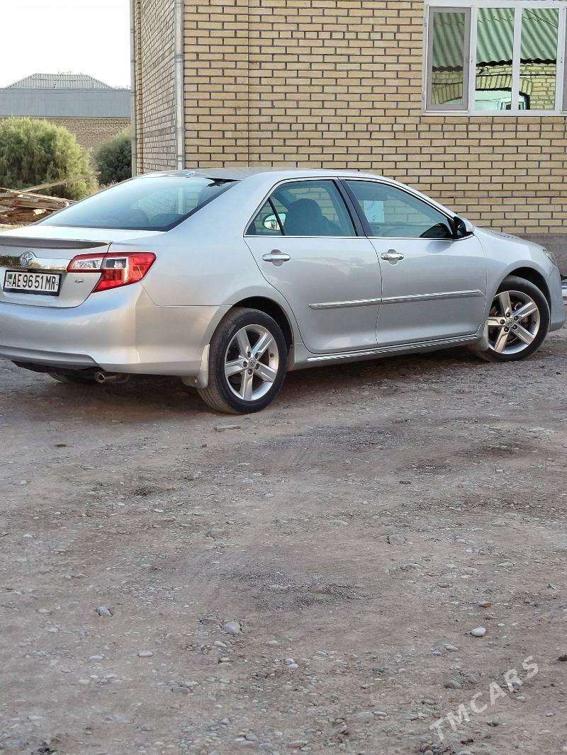 Toyota Camry 2012 - 230 000 TMT - Мары - img 1