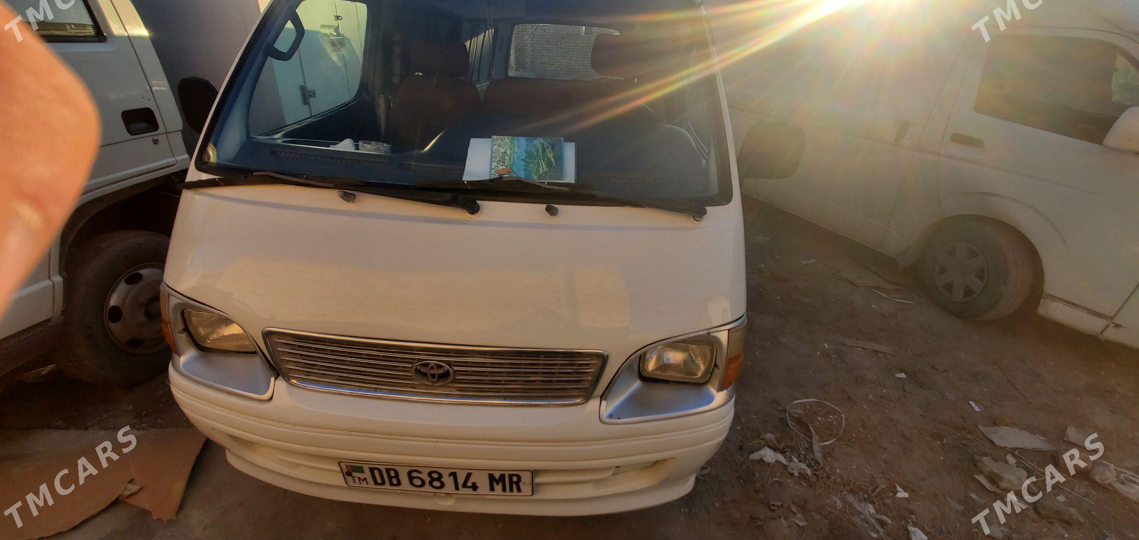 Toyota Hiace 2000 - 100 000 TMT - Туркменабат - img 1