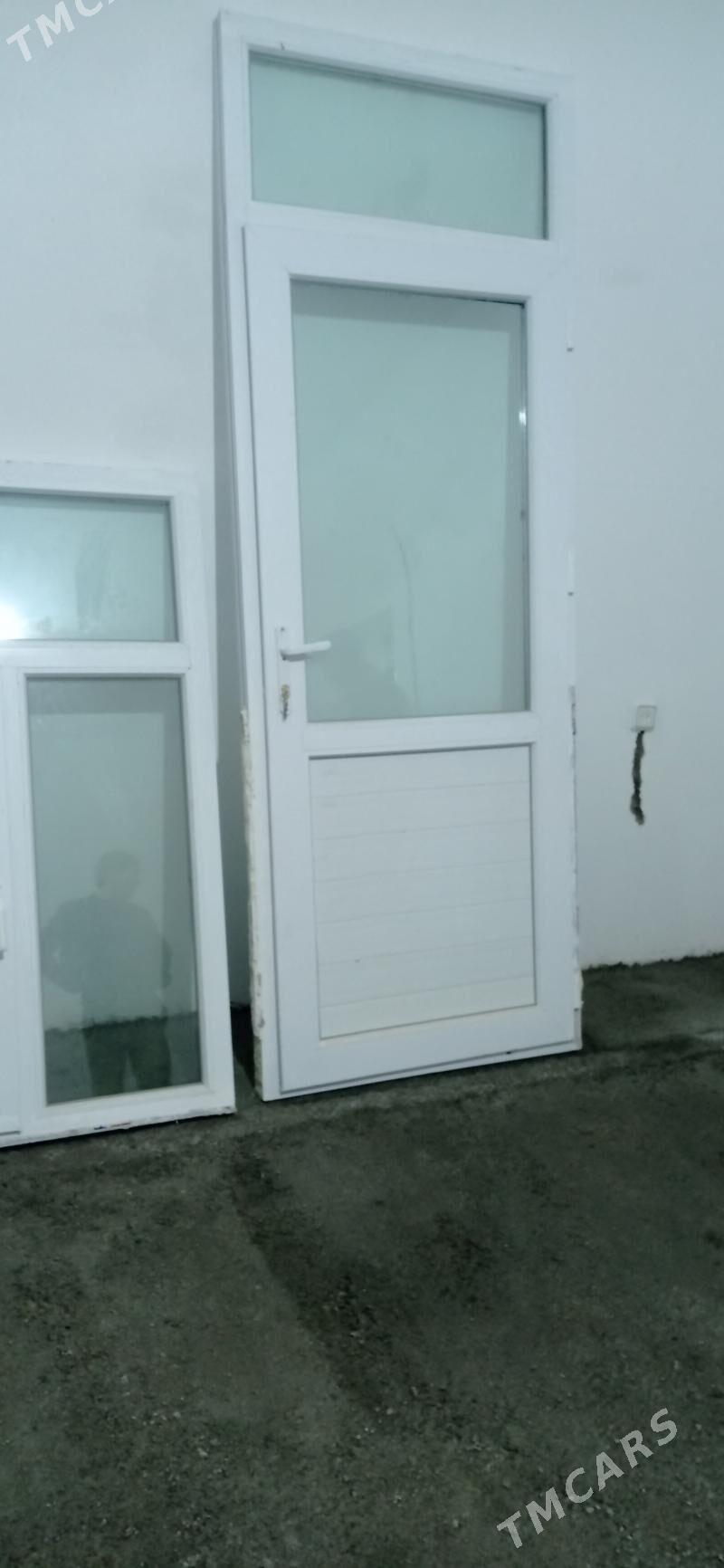 Aýna gapy - Daşoguz - img 1