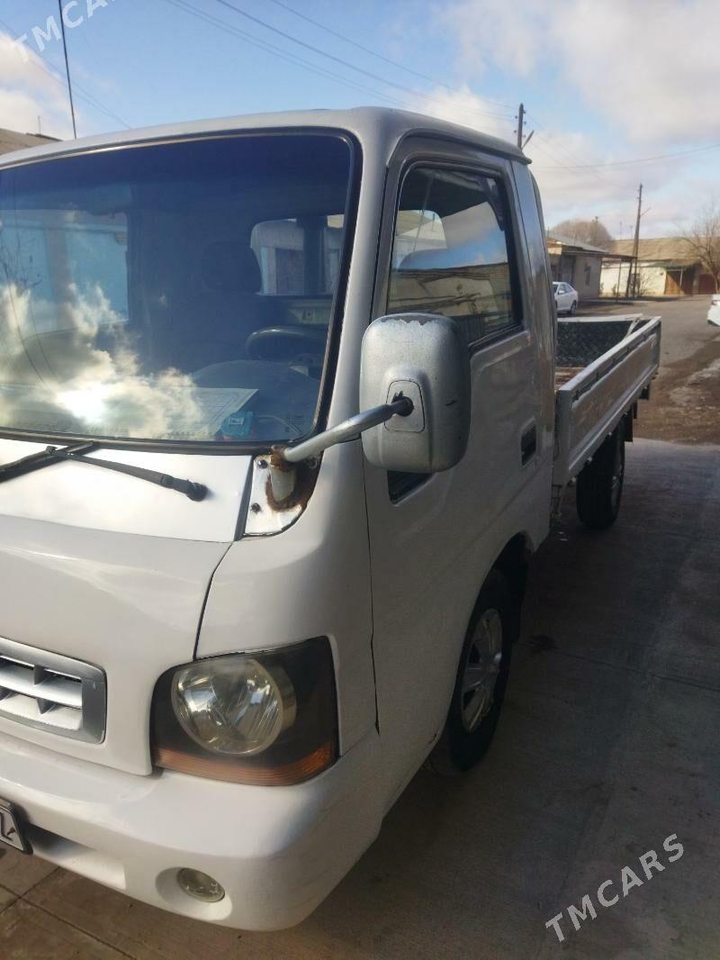 Kia Bongo 2002 - 70 000 TMT - Дашогуз - img 1