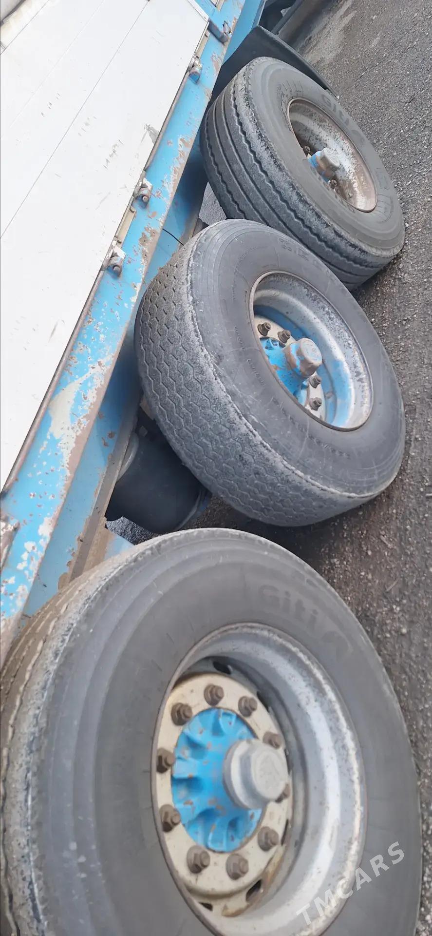 Krone Krone 1997 - 260 000 TMT - Bäherden - img 1