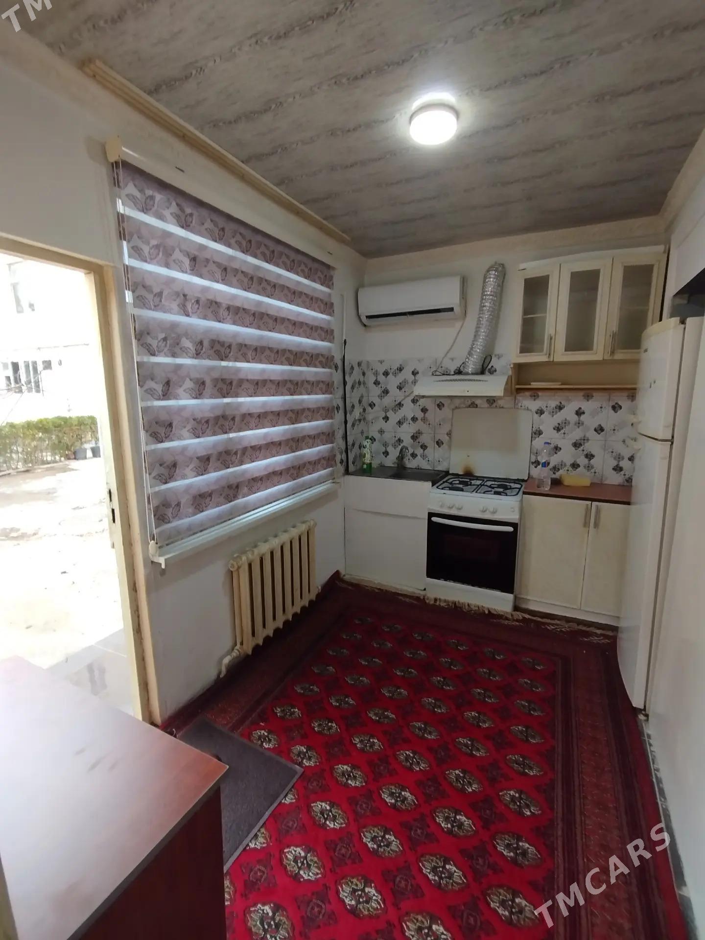 4 мкр.1в2х комн. - Aşgabat - img 1