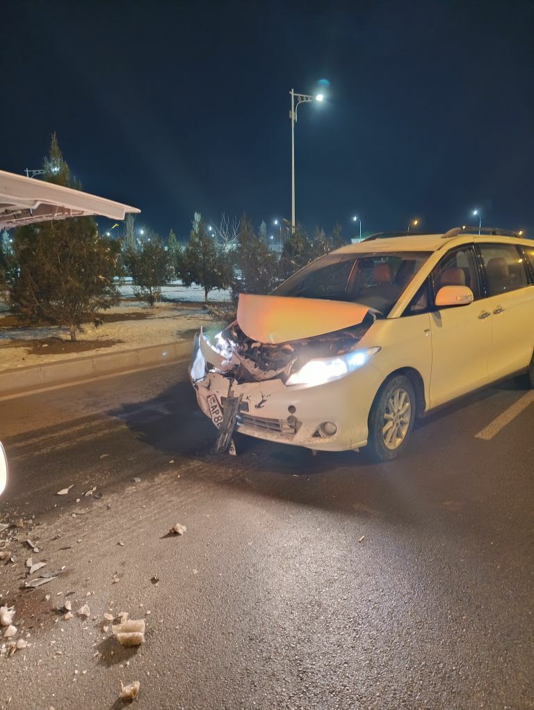 Toyota Previa 2013 - 210 000 TMT - Ашхабад - img 1