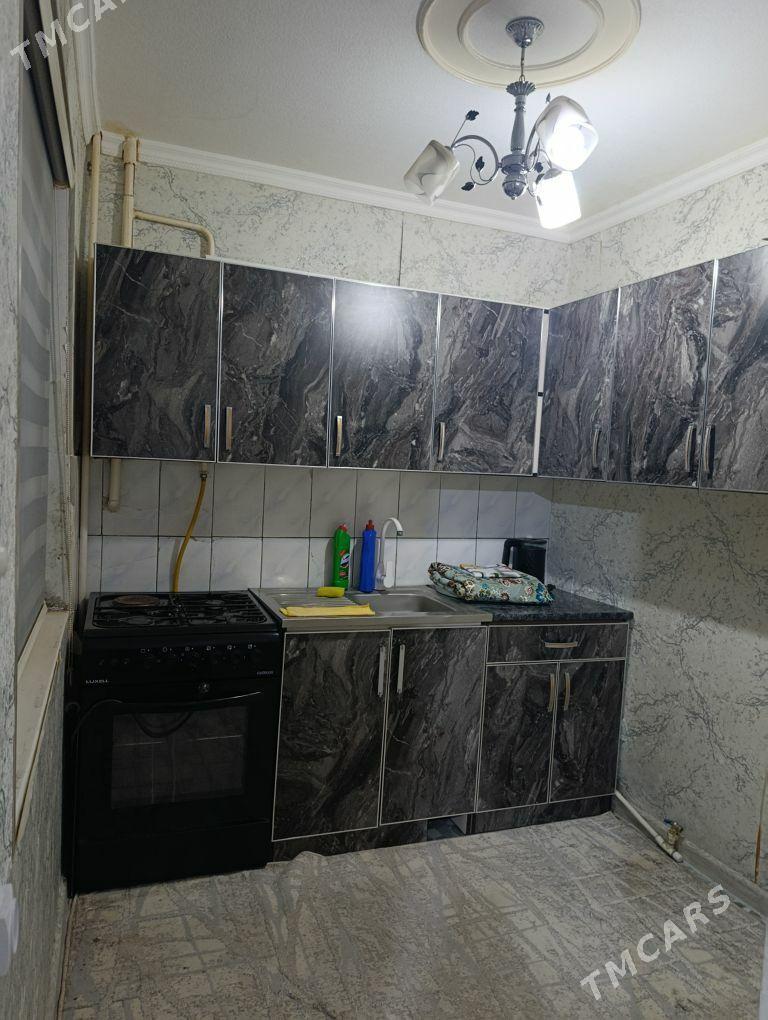 satlyk jay - Mary - img 1