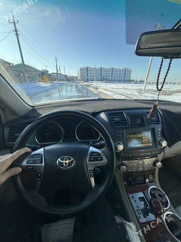 Toyota Highlander 2013 - 400 000 TMT - Aşgabat - img 1