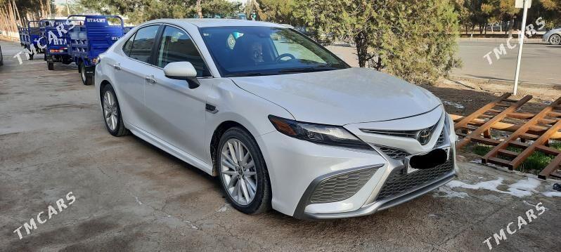 Toyota Camry 2021 - 345 000 TMT - Мары - img 1