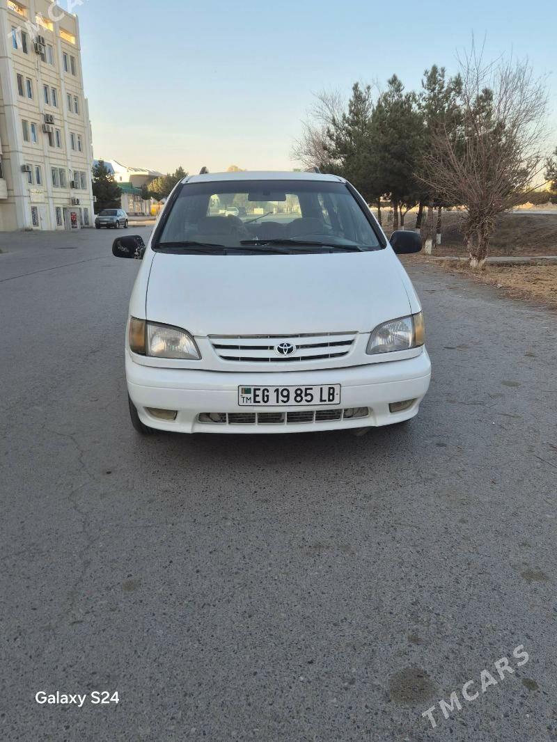 Toyota Sienna 2000 - 125 000 TMT - Türkmenabat - img 1