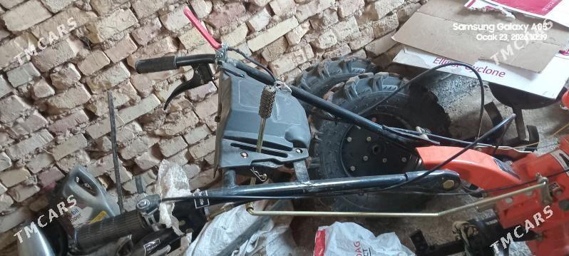 yer suryan mini traktor - Babadaýhan - img 1