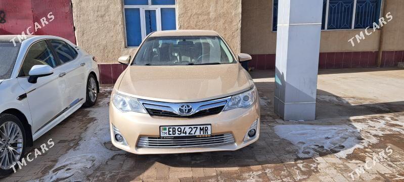 Toyota Camry 2012 - 200 000 TMT - Мары - img 1