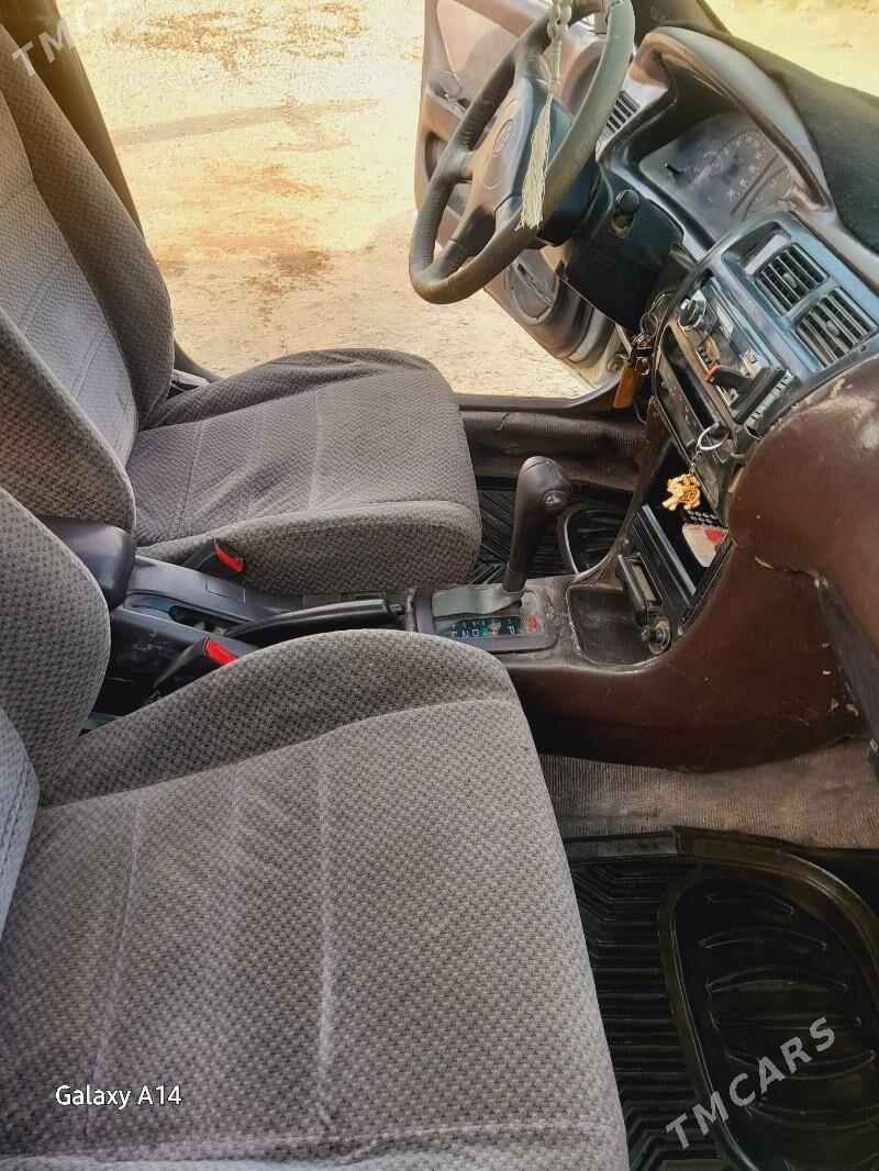 Toyota Corolla 1992 - 32 000 TMT - Кака - img 1