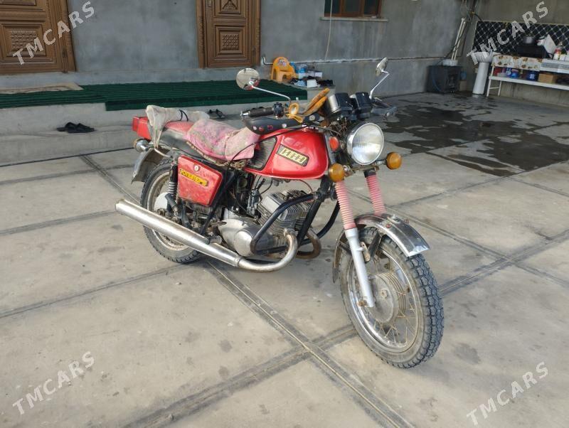 Iž Ýupiter 2007 - 14 000 TMT - Бахарден - img 1