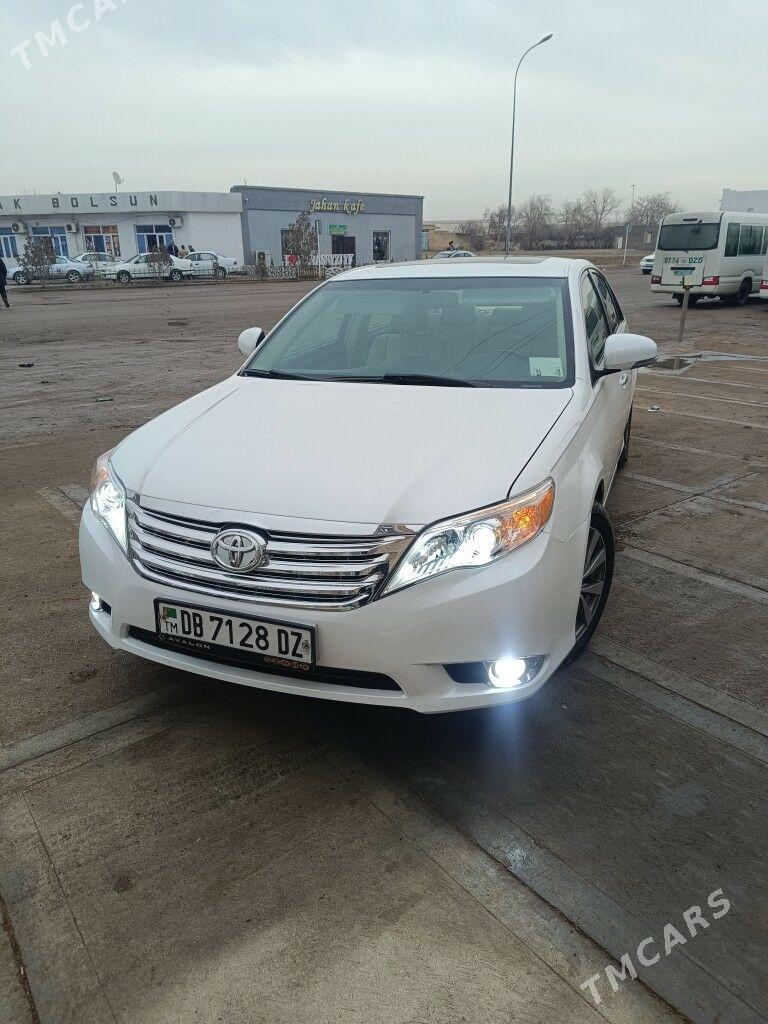 Toyota Avalon 2011 - 310 000 TMT - Гурбансолтан Едже - img 1