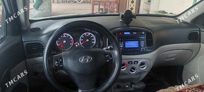 Hyundai Accent 2011 - 122 000 TMT - Аркадаг - img 1