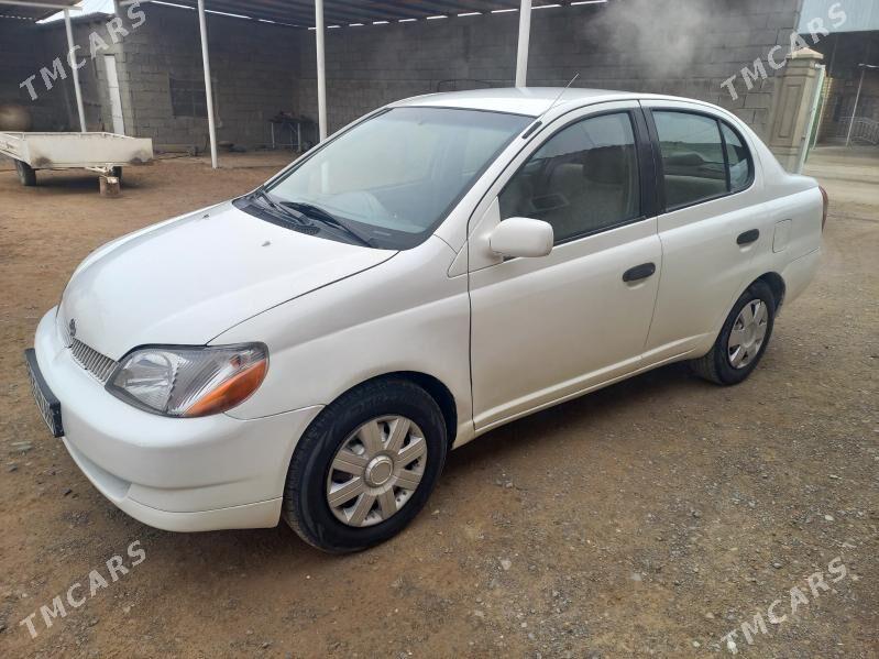 Toyota Echo 2002 - 70 000 TMT - Гёкдепе - img 1