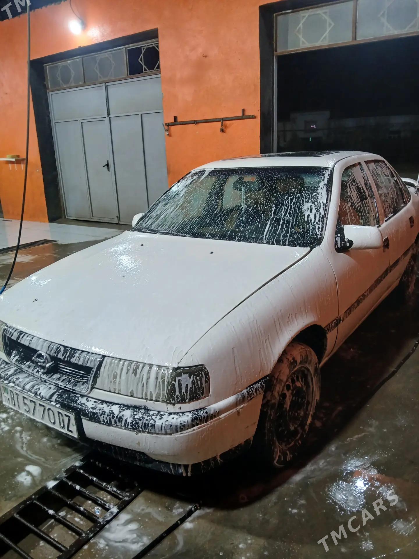 Opel Vectra 1994 - 27 000 TMT - Дашогуз - img 1