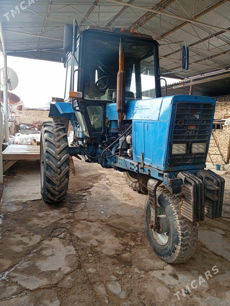 MTZ 80 1995 - 110 000 TMT - Sakarçäge - img 1