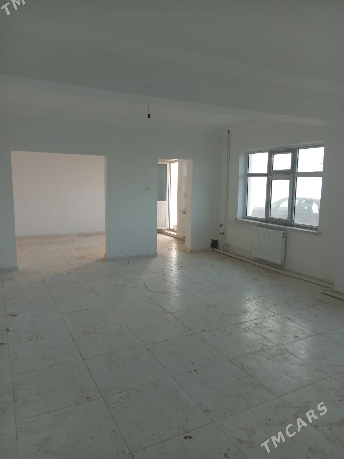 Satlyk podwal - Туркменабат - img 1