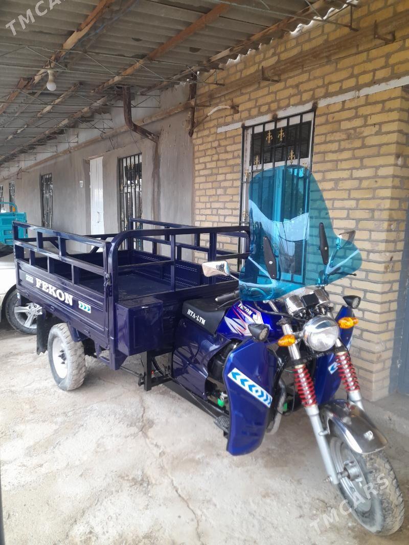 Fekon FK200-14G 2015 - 18 000 TMT - Farap - img 1