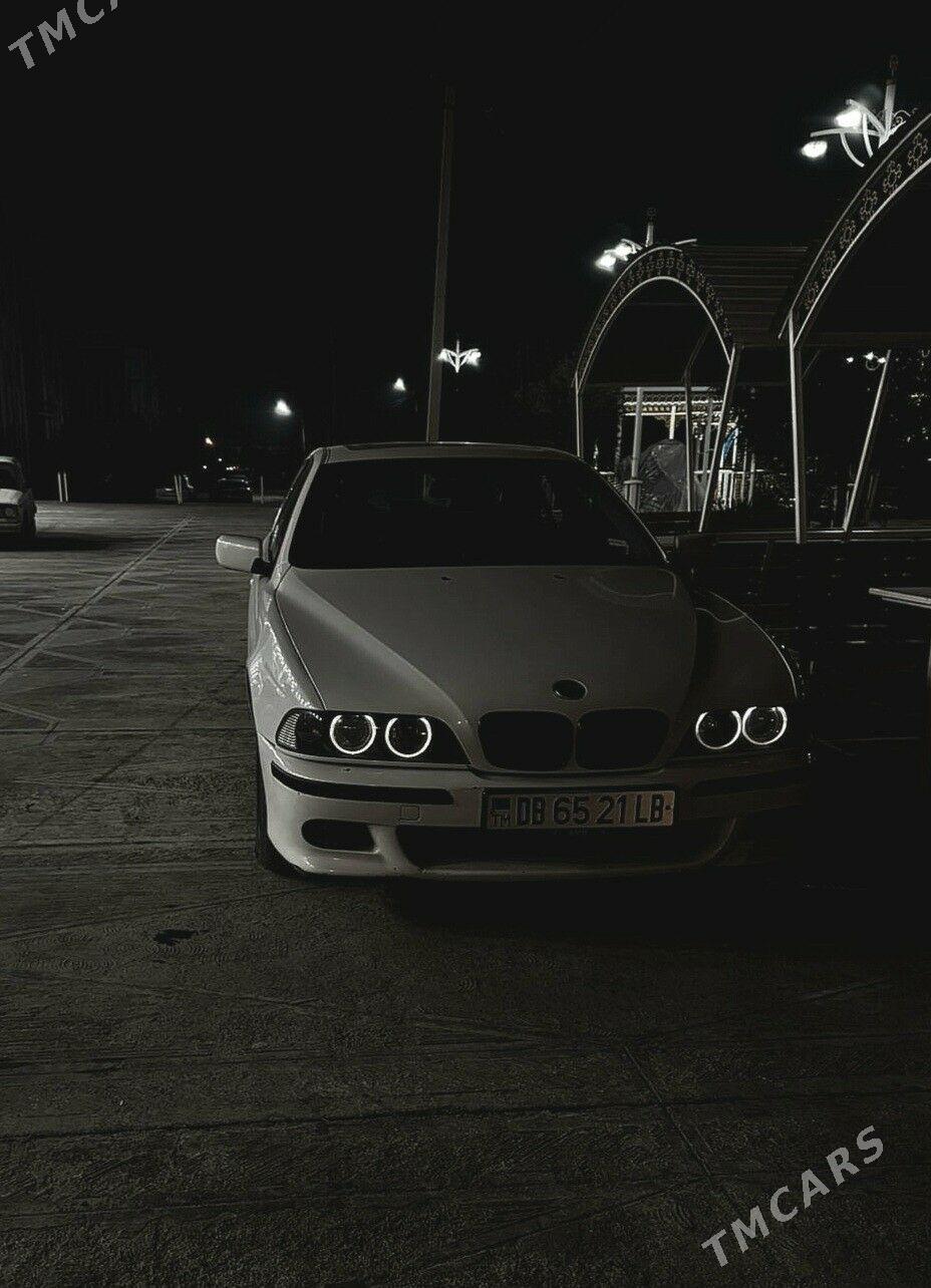 BMW 5 Series 2003 - 130 000 TMT - Достлук - img 1