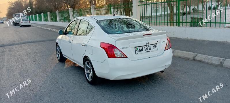 Nissan Versa 2013 - 106 000 TMT - Hitrowka - img 1