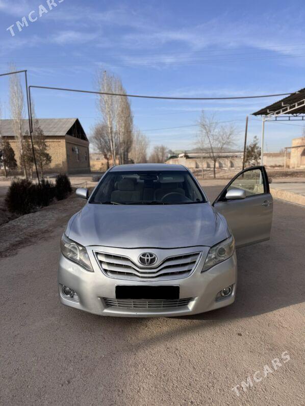 Toyota Camry 2010 - 160 000 TMT - Губадаг - img 1