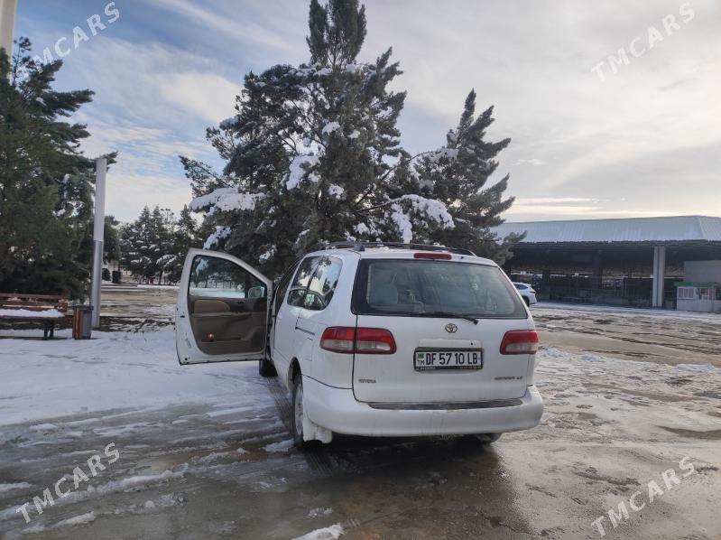 Toyota Sienna 2002 - 147 000 TMT - "Алтын Асыр" Гундогар базары ( Толкучка) - img 1