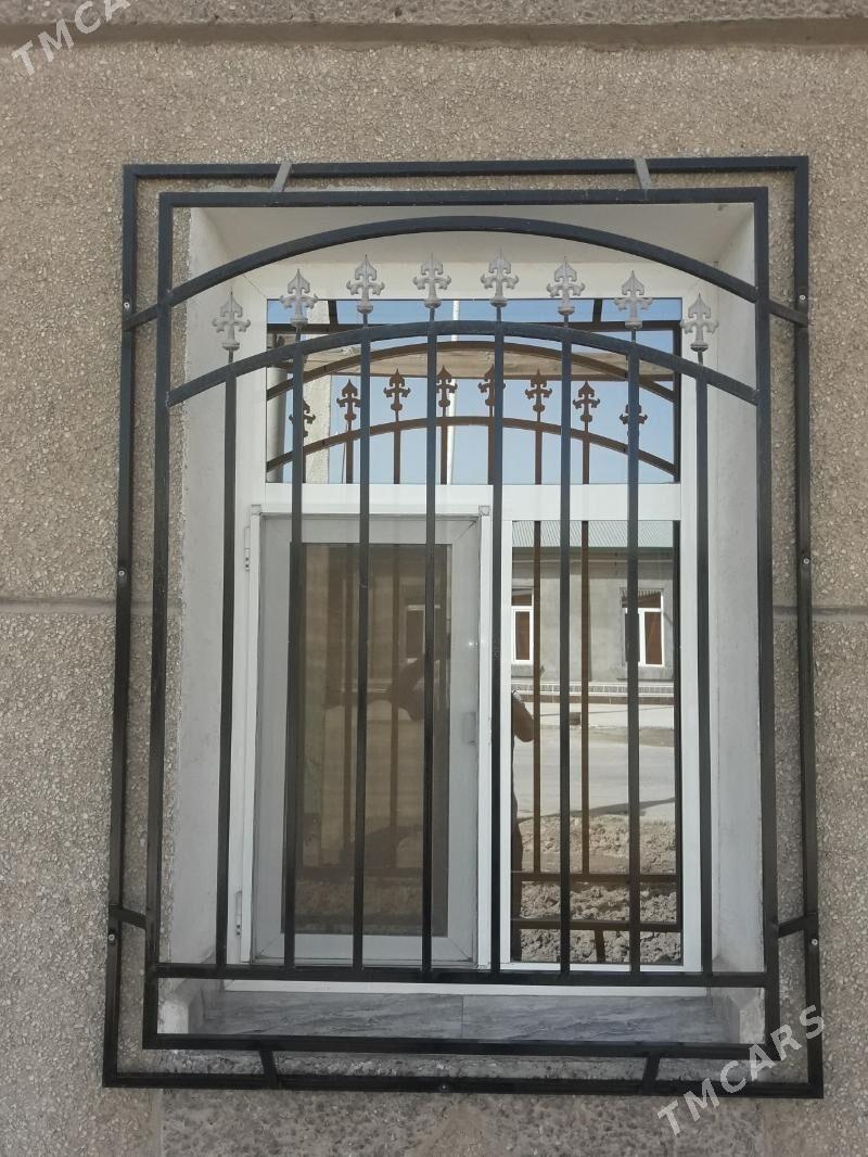 решетка оконая - Туркменабат - img 1