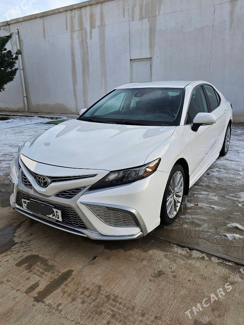 Toyota Camry 2022 - 355 000 TMT - Aşgabat - img 1