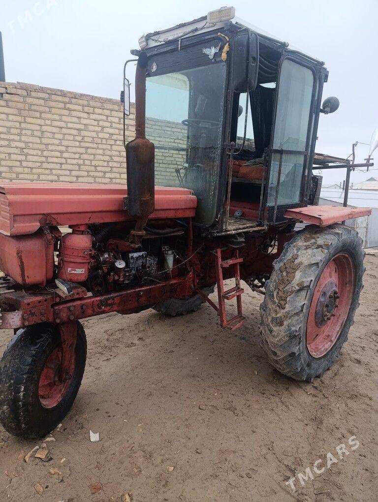 MTZ T-28 1999 - 40 000 TMT - Mary - img 1