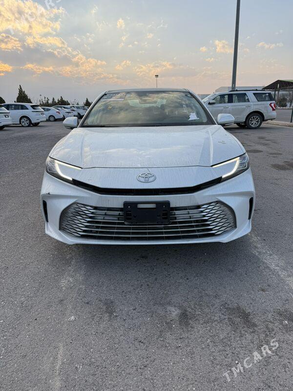 Toyota Camry 2025 - 570 000 TMT - Aşgabat - img 1
