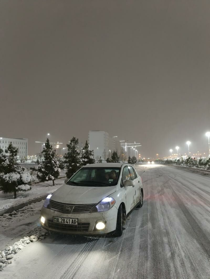 Nissan Versa 2010 - 155 000 TMT - Aşgabat - img 1