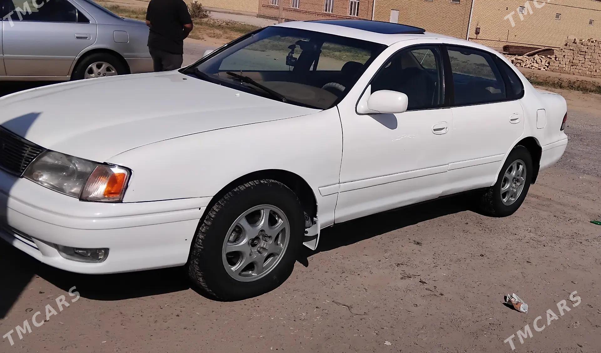 Toyota Avalon 1997 - 115 000 TMT - Ýolöten - img 1