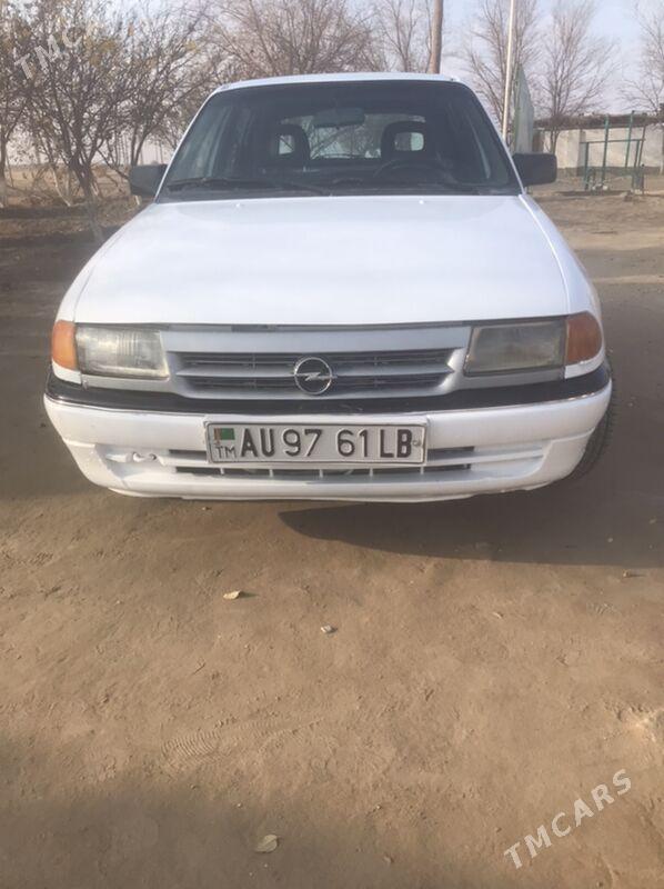 Opel Astra 1993 - 30 000 TMT - Дарганата - img 1