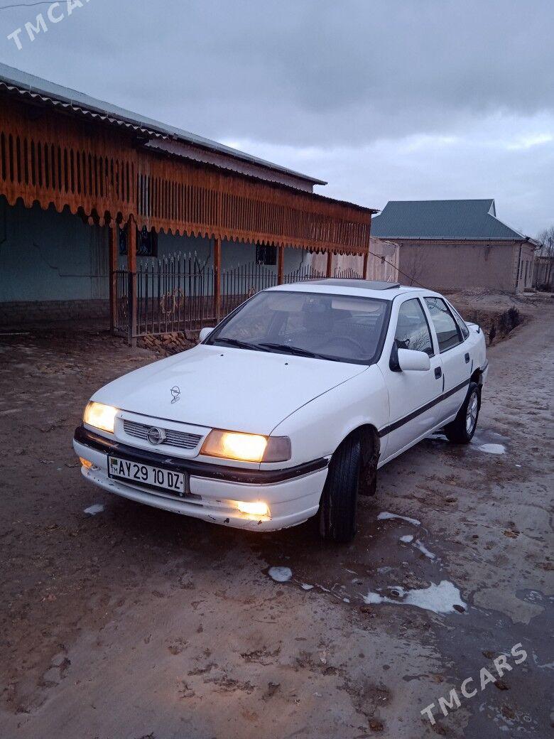 Opel Vectra 1994 - 38 000 TMT - Гурбансолтан Едже - img 1