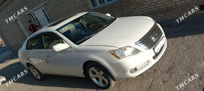 Toyota Avalon 2005 - 155 000 TMT - Мургап - img 1