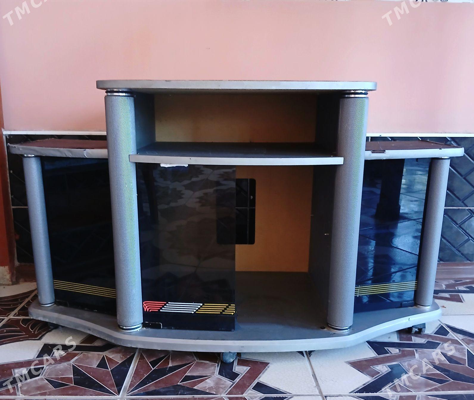 Podstawka telewizor - Dänew - img 1