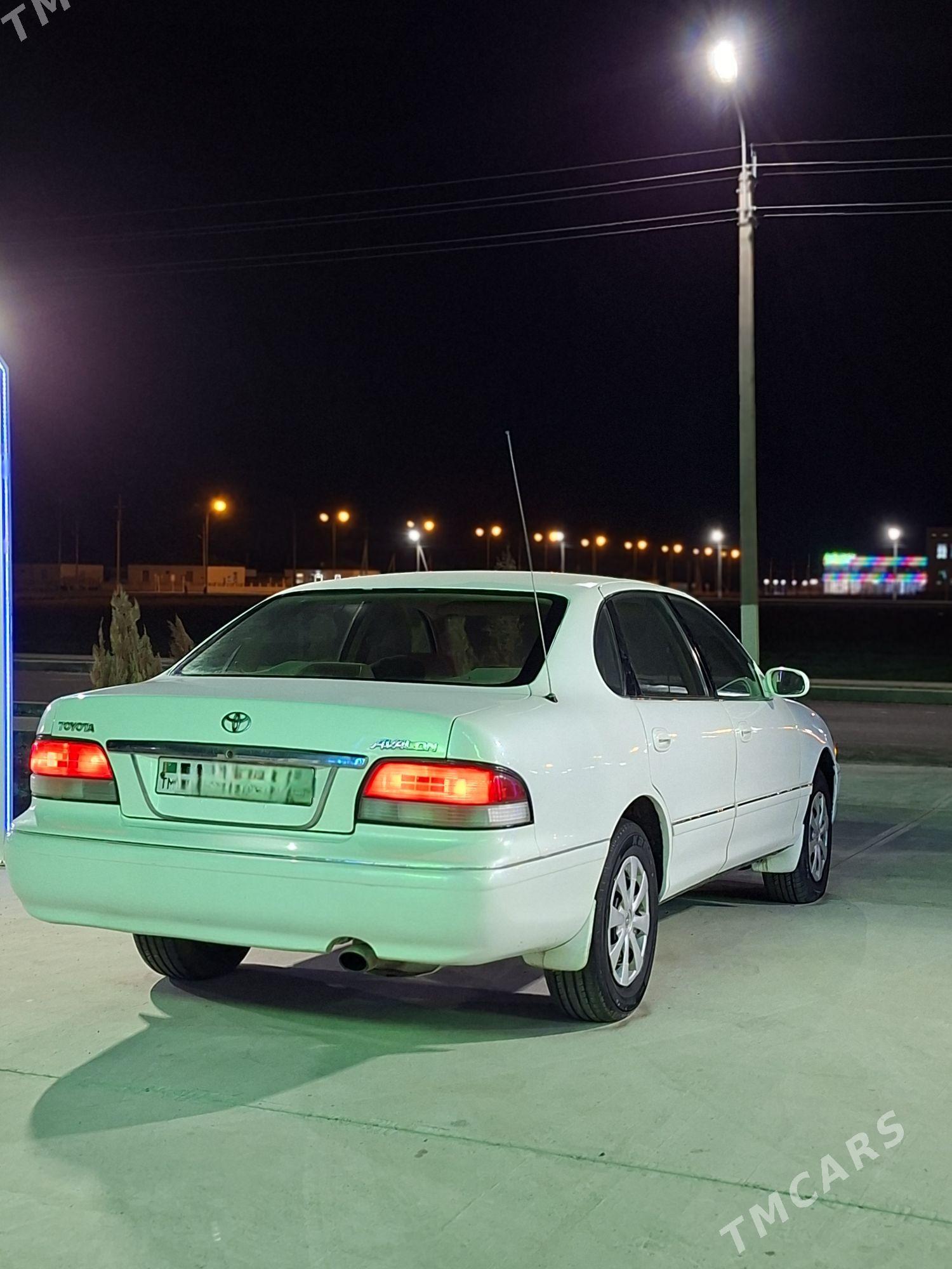 Toyota Avalon 1996 - 160 000 TMT - Köneürgenç - img 1